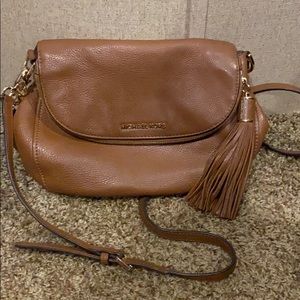 Authentic Michael kors crossbody